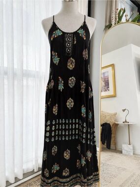 band of gypsies black floral dress | Dresses | Band Of Gypsies Maxi global-neckline-Round Neck Jessica Howard Plus Size Size:6-12M Romper